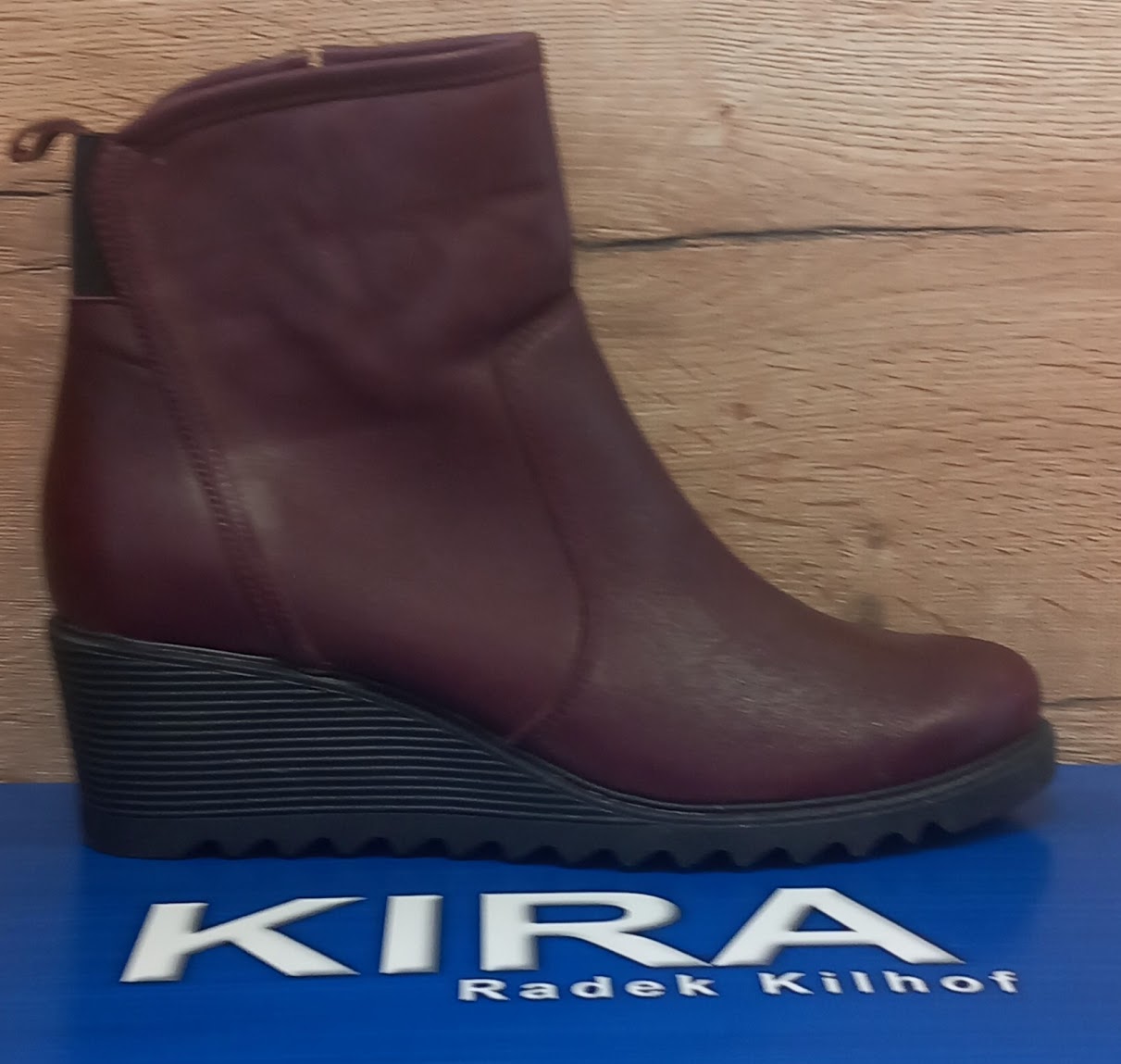 KIRA